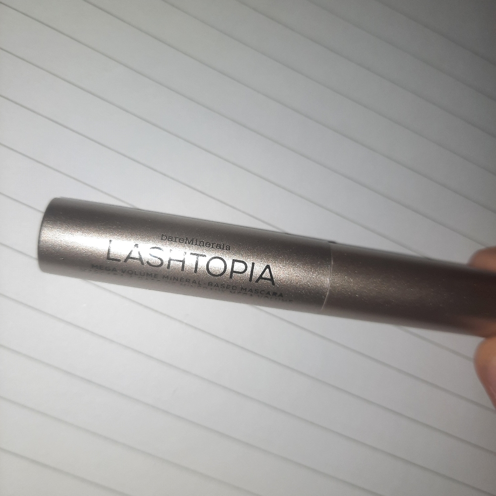 *NEW* Bare Minerals Lashtopia mascara